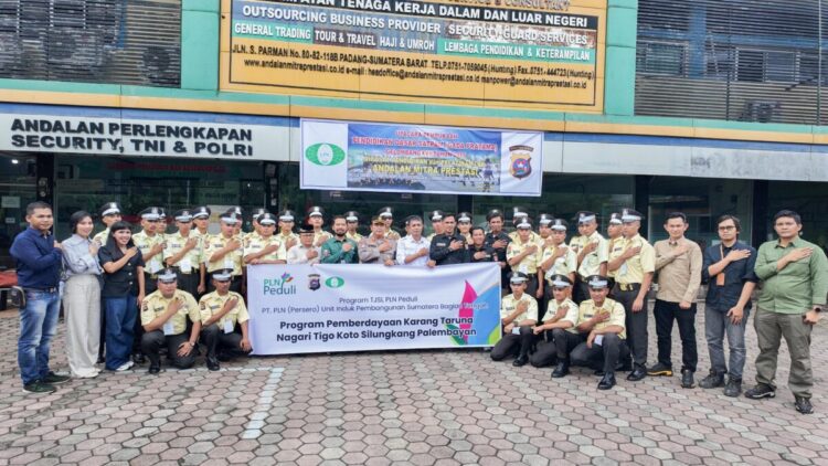 Bangkitkan Potensi Lokal, PLN Peduli Latih Pemuda Karang Taruna Nagari Tiga Koto Silungkang 1 8eb66834 c72c 415b 8db0 8b36f4a05904