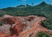 Cabut 4 Perusahaan Tambang di Raja Ampat, Bahlil Bantah karena Viral di Medsos