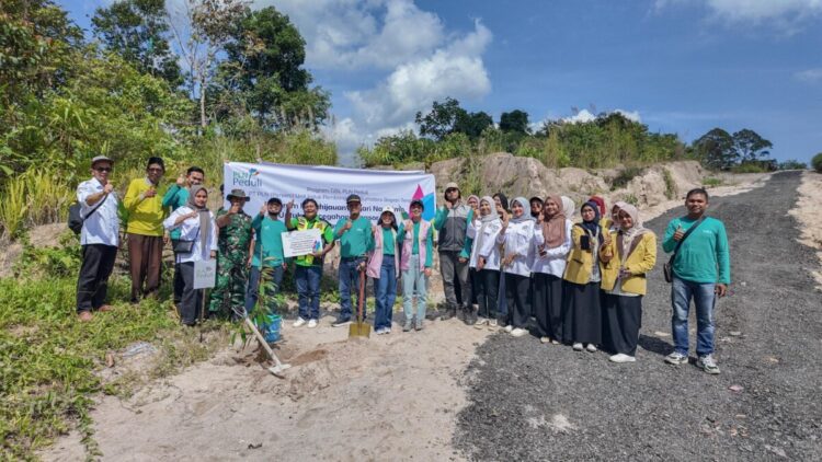 PLN Peduli Hadir dalam Program Penghijauan di Nagari Nan Limo untuk Pencegahan Longsor dan Pemanasan Global 1 IMG 20250626 WA0021