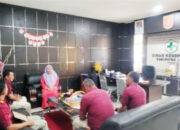 Perkuat Sinergi, Kalapas Lubuk Basung Gandeng Dinkes untuk Tes Urine Warga Binaan