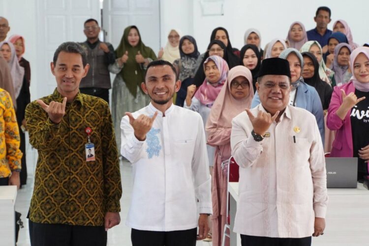 Penyaluran Bansos Nontunai, Kota Padang Panjang Termasuk Terbaik di Sumatera 1 BERSAMA—Wawako Allex bersama Deputi Kepala Perwakilan Bank Indonesia (BI) Provinsi Sumatera Barat, Dandy Indarto Seno mengapresiasi capaian Kota Padang Panjang.