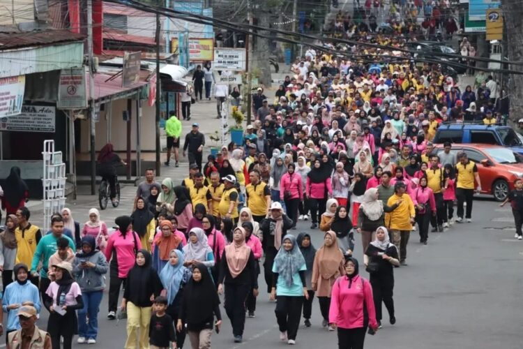 Ribuan Orang Meriahkan HUT Bhayangkara ke-79 1 Ribuan Orang Meriahkan HUT BHAYANGKARA 79