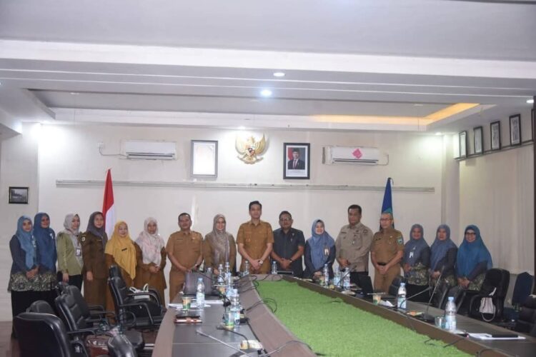 Pemko Sawahlunto dan BPJS Kesehatan, Bahas Pembenahan Layanan Faskes dalam Forum Strategis 1 Wali Kota Sawahlunto Riyanda Putra dan Ketua Komisi I DPRD Kota Sawahlunto Ronny Eka Putra hadir langsung dalam pertemuan tersebut