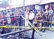 Tinjau Lokasi Kebakaran di Samping Pasa Ateh, Wako Tegaskan Relokasi Pedagang