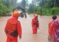 Banjir Melanda Sipora Utara dan Selatan, Ratusan Rumah Warga Terendam 10 Banjir Melanda Sipora Utara dan Selatan, Ratusan Rumah Warga Terendam