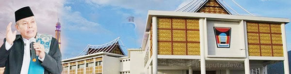 Buya Salmadanis jadi Khatib Salat Idul Adha di Balai Kota Padang 1 IDUL ADHA— Pemerintah Kota Padang menggelar salat Idul Adha 1446 H. Salat Idul Adha dipusatkan di Galanggang Apeksi Balai Kota Padang di Aie Pacah, Jumat (6/6).