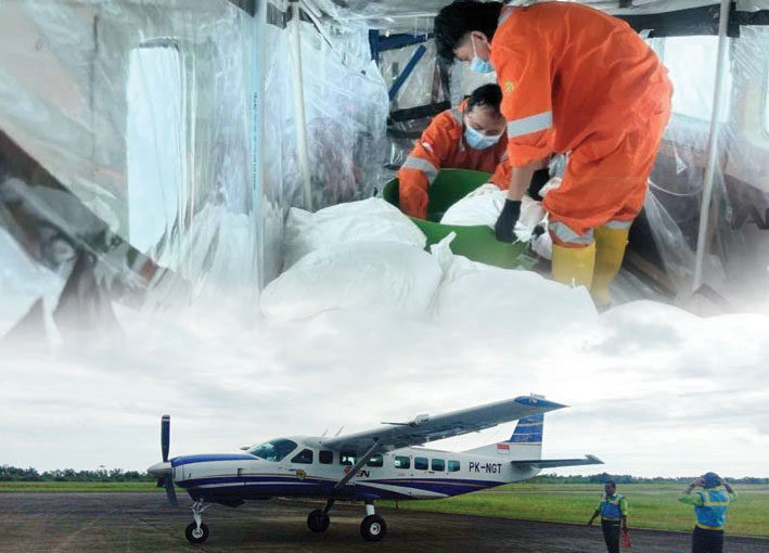 Karhutla di Sumbar ‘Menggila’, BMKG dan BNPB Gelar Operasi Modifikasi Cuaca, Semai 3 Ton Garam Per Hari 1 OMC— BNPB bersama BMKG melaksanakan Operasi Modifikasi Cuaca (OMC) untuk mempercepat penanganan kebakaran lahan dan hutan di Sumbar.