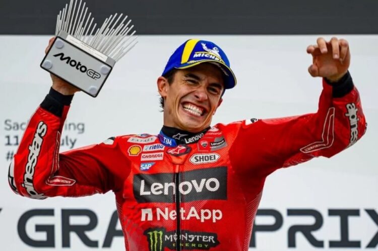 Marc Marquez Perkasa di Sachsenring, Ducati Lenovo Sapu Bersih Podium! 1 DIGDAYA— Marc Marquez lanjutkan kedigdayaannya di MotoGP 2025.