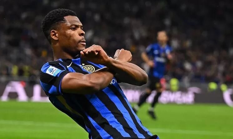 Duel Panas di Bursa Transfer, Manchester City dan Aston Villa Bersaing Dapatkan Denzel Dumfries 1 Denzel Dumfries