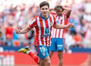 Barcelona Siap Guncang Sepak Bola Spanyol, Julian Alvarez Jadi Target Utama Hansi Flick Demi Perkuat Lini Depan