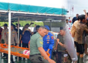 18 Penumpang Longboat Terbalik Ditemukan Selamat, 6 Jam Berenang hingga Berhasil Mencapai Daratan, Gunakan Baju Pelampung dan Papan yang Didapat dari kapal