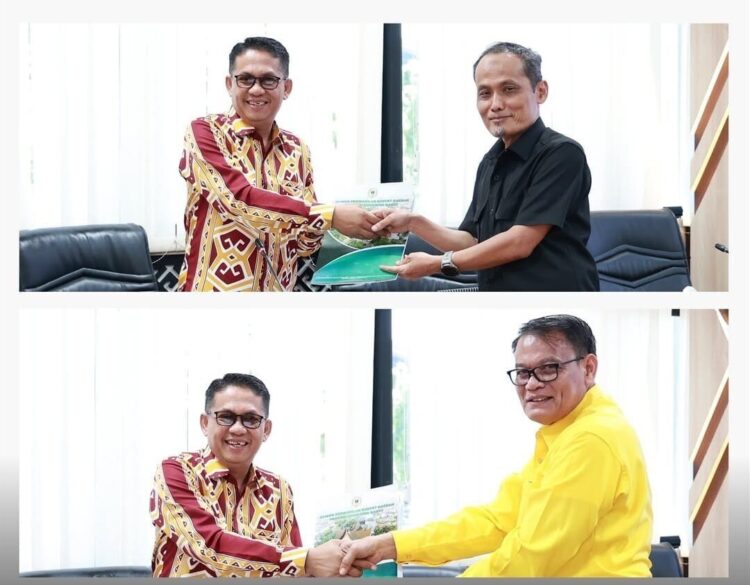 RAKER—Wakil Ketua DPRD Sumbar, Evi Yandri Rajo Budiman menerima laporan dari komisi-komisi terkait pertanggungjawaban APBD 2024, Senin (30/6).