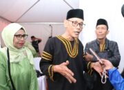 Musik Tradisional Katumbak Anak Abak Meriahkan Hoyak Tabuik Piaman 2025