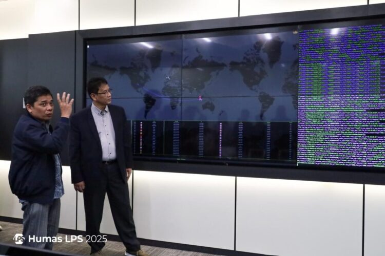 Jaga Ketenangan dan Kenyamanan Nasabah, LPS Terus Perkuat Sistem Teknologi dan Informasi 1 KETAHANAN SIBER—Lembaga Penjamin Simpanan (LPS), perkuat ketahanan siber dengan meningkatkan keandalan sistem teknologi dan informasi.