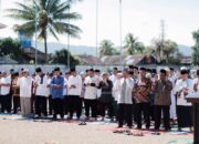 Ratusan Umat Muslim di Kota Solok Shalat Istisqa di Lapangan Merdeka