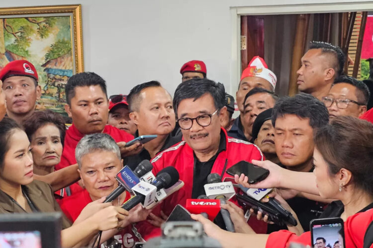 Hasto Divonis 3,5 Tahun Penjara, PDIP: Posisi Sekjen Baru Hak Prerogatif Megawati 1 WAWANCARA— Ketua DPP PDIP Djarot Saiful Hidayat saat diwawancarai wartawan.