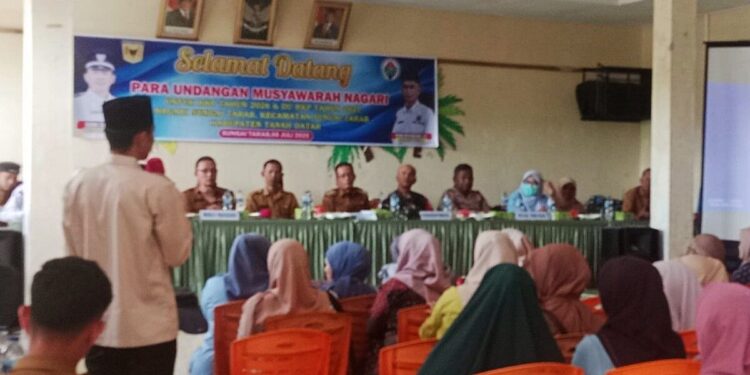 Sungai Tarab Gelar Musnag Sungai Tarab Susun Susun Renja 1 MUSYWARAH NAGARI— Nagari Sungai Tarab menggelar Musnag dan fokus membahas RKP 2026 dan prioritaskan usulan pembangunan Nagari Sungai Tarab, di gedung SKB Sungai Tarab.