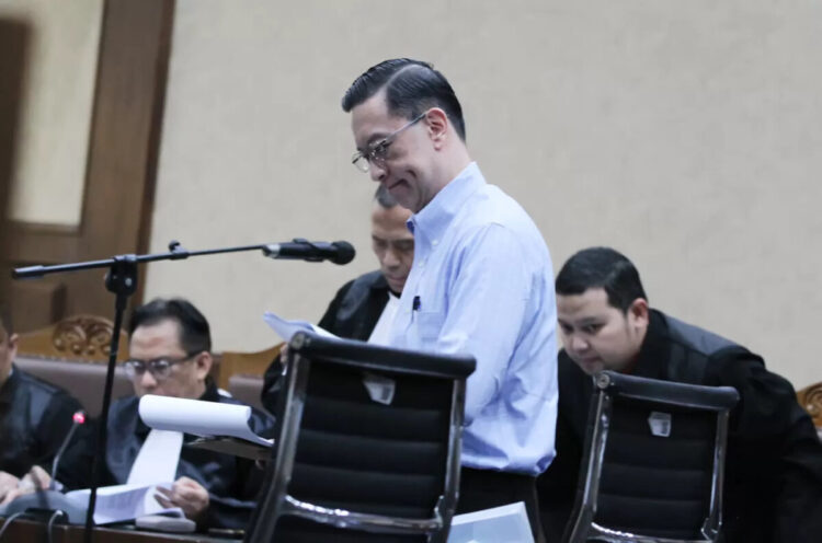 Vonis 4,5 Tahun Penjara Tom Lembong Tuai Kritik Publik, Kejagung Minta Masyarakat Hormati Putusan Pengadilan 1 DIVONIS—Terdakwa kasus dugaan korupsi impor gula Thomas Trikasih Lembong atau Tom Lembong.