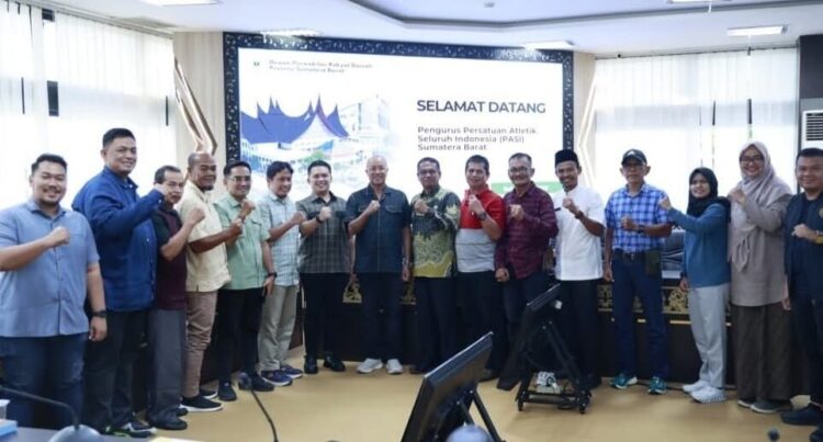 Terima Audiensi PASI, Iqra Cisa Pastikan DPRD Sumbar Komit Memajukan Dunia Olahraga 1 AUDIENSI—Wakil Ketua DPRD Provinsi Sumatera Barat, M Iqra Chissa Putra menerima audiensi pengurus PASI Sumbar.