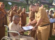 Wawako Sa­wahlunto Serahkan Penghargaan Pemenang Lomba Perpustakaan