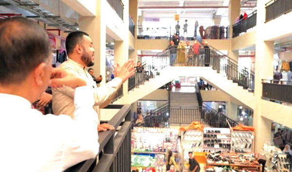 15.000 Pesepada Sudah Mendaftar, Peserta Gowes Siti Nurbaya Bakal Singgahi Pasar Raya Fase VII 1 SINGGAHI FASE VII— Untuk mengenalkan Fase VII Pasar Raya Padang kepada pesepeda peserta Gowes Siti Nurbaya, yang notabene merupakan masyarakat luar Kota Padang, pada gelaran acara 10 Agustus mendatang.