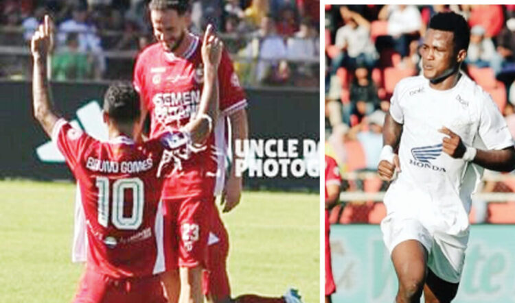SELEBRASI— Pemain Semen Padang FC, Bruno Gomes bersama rekan setimnya melakukan selebrasi usai cetak gol ke gawang PSM di menit ke-24. Namun, 3 poin Semen Padang FC dikandaskan oleh penyerang PSM asal Liberia Abu Kamara di menit 74. Asa Kabau Sirah menembus posisi 3 besar BRI Super League 2025/2026, pupus sudah.