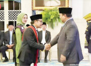 Berjasa Dalam Pemberdayaan Masyarakat, Cak Imin Terima Anugerah Bintang Mahaputera Adipurna