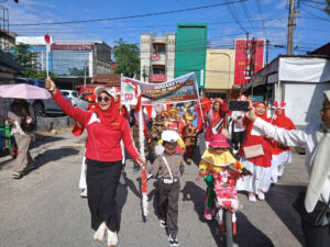 TK Aisyiyah VI Kobarkan Semangat Nasionalisme Lewat Pawai 17 Agustus 2 2