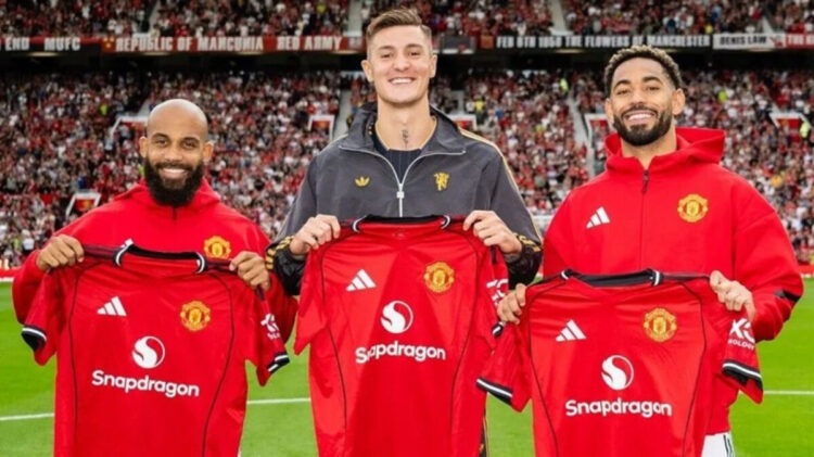 Manchester United vs Arsenal, Duel Klasik di Teater Impian 1 STRIKER ANYAR MU— Lini serang baru skuad Ruben Amorim siap menggebrak gawang The Gunners saat MU menjamu Arsenal di pekan perdana Liga Inggris 2025-2026, di Old Trafford, Minggu (17/8) malam.