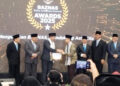 Dukung Gerakan Zakat, Wako Ramlan Nurmatias Raih BAZNAS Awards 2025 10 Dukung Gerakan Zakat, Wako Ramlan Nurmatias Raih BAZNAS Awards 2025