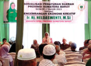 Sambangi Warga Kota Sawahlunto, Anggota DPRD Sumbar Neldaswenti Sosialisasikan Perda Pengembangan Ekonomi Kreatif