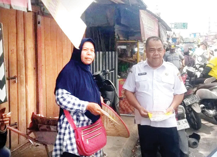Sosialisasi Masif, Pemkab Agam Ajak Warga Manfaatkan Program Pemutihan PKB 1 sosialisasi— Pemerintah Kabupaten Agam terus mengintensifkan sosialisasi program Pemutihan Pajak Kendaraan Bermotor (PKB) yang digagas oleh Pemerintah Provinsi Sumatera Barat.
