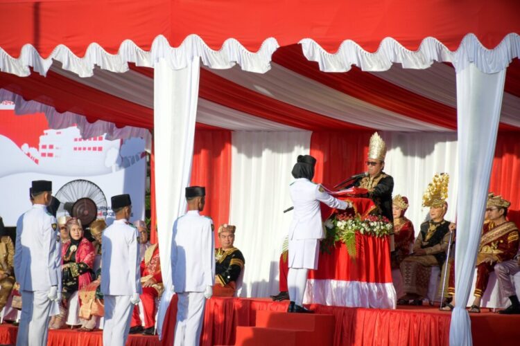 Upacara HUT ke-80 RI DI PT Semen Padang, Dirut Pri Gustari Akbar Kobarkan Semangat Kebangkitan 1 IMG 20250817 WA0000