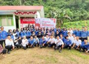 Jauh di Pelosok Nagari, Warga Transmigrasi Padang Tarok Sijunjung Khidmat Gelar Upacara HUT RI ke-80