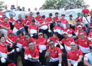 Meriahkan HUT RI, Ketua DPRD Sumbar Ikut Aksi Bersih Pantai, Kebersihan Lahirkan Pikiran Jernih dan Semangat Produktif