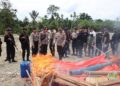Polda Sumbar dan Polres Pasbar Tertibkan Aktivitas PETI 10 Polda Sumbar dan Polres Pasbar Tertibkan Aktivitas PETI