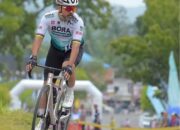 Meriahkan HUT ke-80 Kemerdekaan RI, Dispora Sumbar Bersama BSI Gelar Gowes Parade Merah Putih