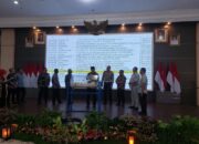 4 Wajib Pajak Menerima Hadiah Paket Umrah, Gubernur Sumbar: Digitalisasi Bukan lagi Pilihan, Tetapi Keharusan dalam Pengelolaan PAD