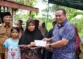 Korban Kebakaran di 4 Desa Dapat Bantuan 10 Korban Kebakaran di 4 Desa Dapat Bantuan