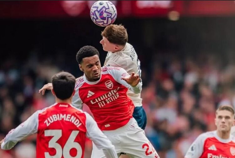 DIGDAYA— Arsenal kembali menunjukkan kedigdayaannya di awal musim Liga Inggris. Bermain di Emirates Stadium, Sabtu (13/9), The Gunners menaklukkan Nottingham Forest dengan skor telak 3-0.