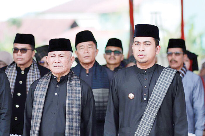 Rang Solok Baralek Gadang 2025, Padukan Kekayaan Budaya, Atraksi Wisata dan Hiburan Modern 1 WALI KOTA dan Wakil Wali Kota Solok Ramadhani Kirana Putra dan Suryadi Nurdal.