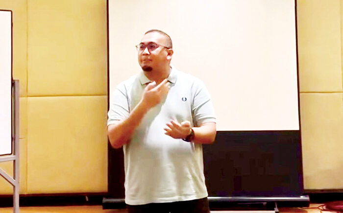 Semen Padang FC Dua Kali Kalah Beruntun, Andre Rosiade: Manajemen Akan Lakukan Evaluasi 1 Andre Rosiade
Penasihat tim Semen Padang FC