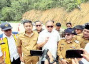 Tinjau Jalan Rusak Payakumbuh-Sitangkai, Andre Rosiade: Segera Diperbaiki dengan Dana IJD Rp75 Miliar secara Multiyear