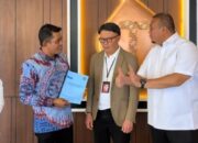 Bupati Firman Pandu Usulkan Tambahan Pembangunan Enam Tower Telkomsel