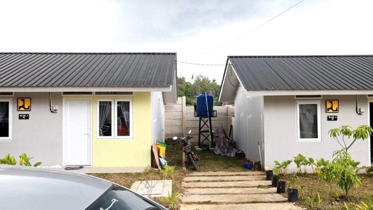 Direktur Sistem dan Strategi Pembangunan Perumahan Perdesaan Hari Rubiyanto melakukan kunjungan kerja ke Hunian Tetap Huntap di Kecamatan Rambata