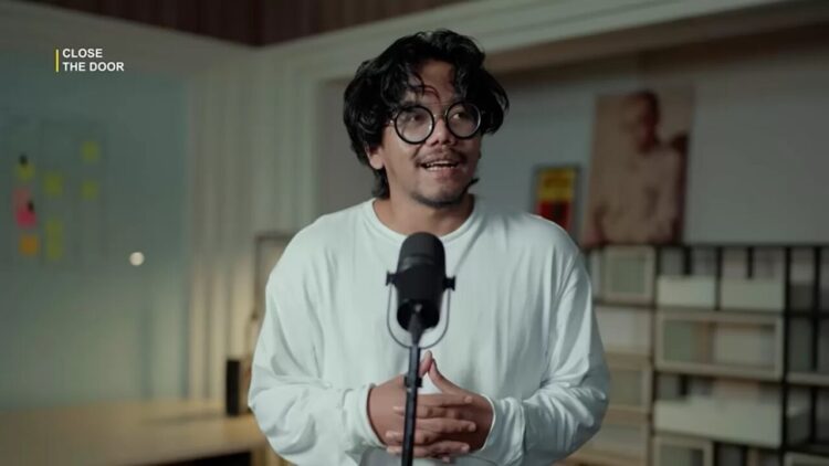 DILAPORKAN— Konten Kreator Ferry Irwandi yang sempat akan dilaporkan oleh jenderal TNI atas kasus pencemaran nama baik.