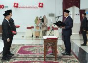 Lantik Pejabat Eselon II, Gubernur Mahyeldi Tekankan Integritas dan Profesionalisme