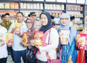 Pusat Oleh-Oleh Uni Lina, Wajah Baru Ekonomi Kreatif Maninjau