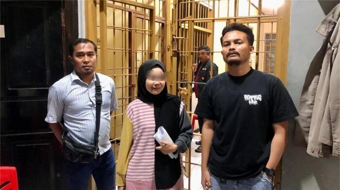 Menipu dengan Modus Bisnis Pakaian