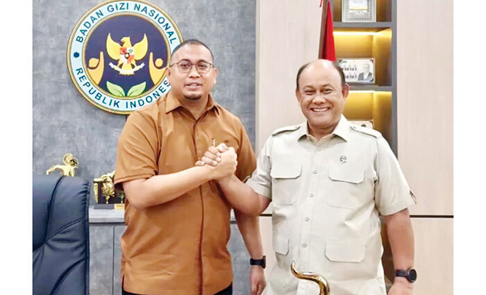 Dorong Percepatan Pembangunan SPPG MBG di Sumbar, Andre Rosiade Bertemu Kepala BGN 1 PERCEPATAN PEMBANGUNAN SPPG— Wakil Ketua Komisi VI DPR RI dari Fraksi Gerindra Andre Rosiade bertemu Kepala BGN Prof Dadan Hindayana di kantornya, Jumat (12/9). Andre membahas percepatan pembangunan Satuan Pelayanan Pemenuhan Gizi (SPPG) dari Program MBG di Sumbar.